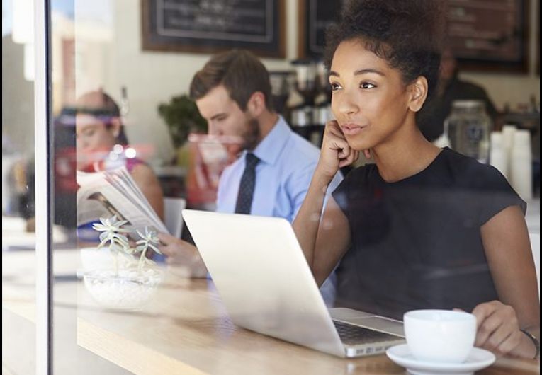 Does Your Business Need to Offer Wi-Fi?
