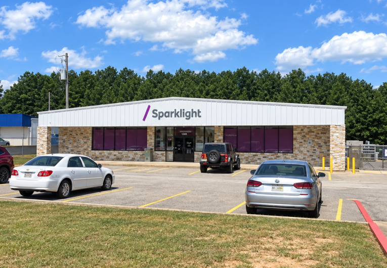 Exterior building office photo of Marshall, Texas Sparklight Internet service provider office location. 